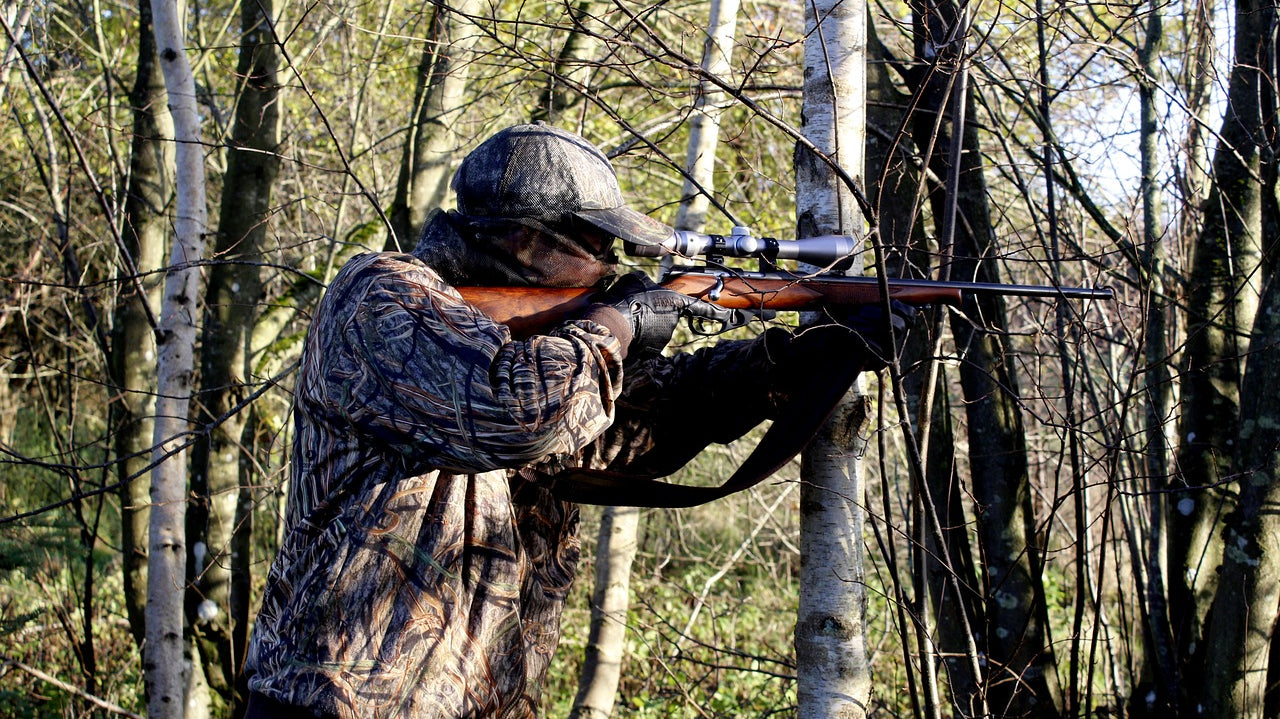 Essential-Hunting-Tips-101 GLORYFIRE®