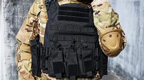 Is-a-Tactical-Vest-the-Same-as-a-Plate-Carrier GLORYFIRE®